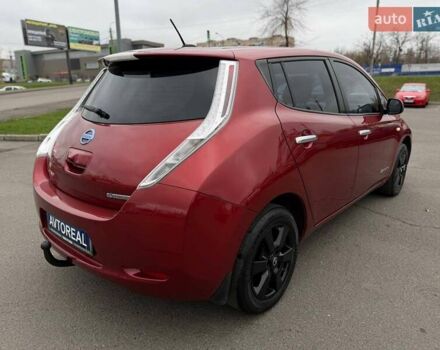 Красный Ниссан Лиф, объемом двигателя 0 л и пробегом 155 тыс. км за 7800 $, фото 25 на Automoto.ua