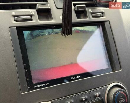 Красный Ниссан Лиф, объемом двигателя 0 л и пробегом 155 тыс. км за 7800 $, фото 47 на Automoto.ua