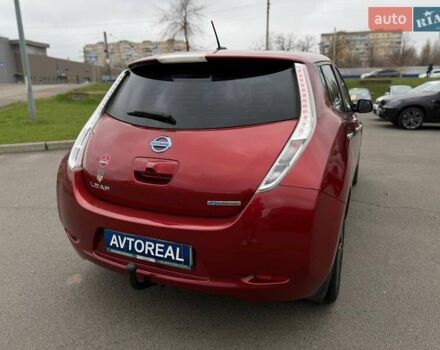 Красный Ниссан Лиф, объемом двигателя 0 л и пробегом 155 тыс. км за 7800 $, фото 26 на Automoto.ua