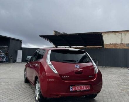 Червоний Ніссан Ліф, об'ємом двигуна 0 л та пробігом 113 тис. км за 7850 $, фото 3 на Automoto.ua