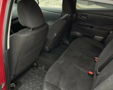 Червоний Ніссан Ліф, об'ємом двигуна 0 л та пробігом 113 тис. км за 7850 $, фото 13 на Automoto.ua