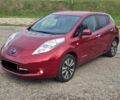 Красный Ниссан Лиф, объемом двигателя 0 л и пробегом 99 тыс. км за 3000 $, фото 2 на Automoto.ua