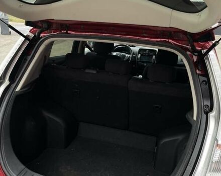 Червоний Ніссан Ліф, об'ємом двигуна 0 л та пробігом 113 тис. км за 7850 $, фото 14 на Automoto.ua