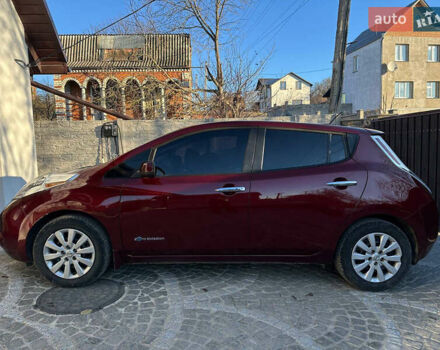 Красный Ниссан Лиф, объемом двигателя 0 л и пробегом 99 тыс. км за 7500 $, фото 19 на Automoto.ua