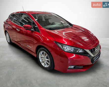 Красный Ниссан Лиф, объемом двигателя 0 л и пробегом 25 тыс. км за 8500 $, фото 1 на Automoto.ua