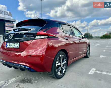 Красный Ниссан Лиф, объемом двигателя 0 л и пробегом 47 тыс. км за 12400 $, фото 6 на Automoto.ua