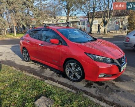 Красный Ниссан Лиф, объемом двигателя 0 л и пробегом 125 тыс. км за 12700 $, фото 3 на Automoto.ua