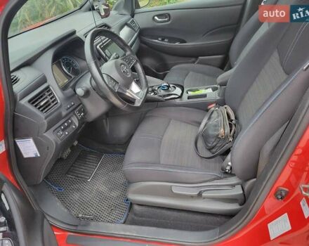 Червоний Ніссан Ліф, об'ємом двигуна 0 л та пробігом 81 тис. км за 13199 $, фото 11 на Automoto.ua