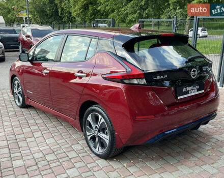 Красный Ниссан Лиф, объемом двигателя 0 л и пробегом 117 тыс. км за 12000 $, фото 21 на Automoto.ua