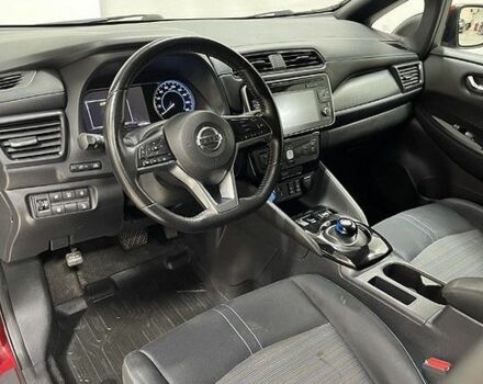 Червоний Ніссан Ліф, об'ємом двигуна 0 л та пробігом 104 тис. км за 11600 $, фото 3 на Automoto.ua