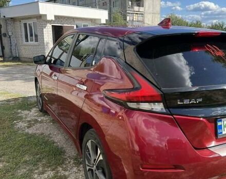 Красный Ниссан Лиф, объемом двигателя 0 л и пробегом 80 тыс. км за 13799 $, фото 10 на Automoto.ua