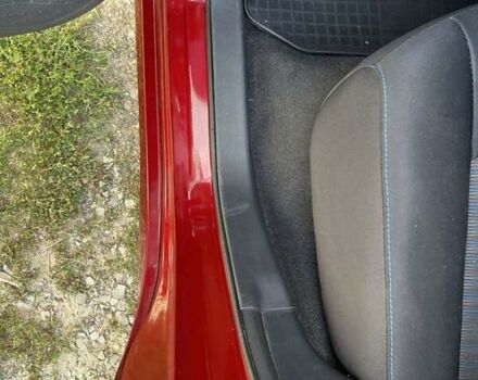 Красный Ниссан Лиф, объемом двигателя 0 л и пробегом 80 тыс. км за 13799 $, фото 9 на Automoto.ua