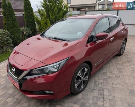 Червоний Ніссан Ліф, об'ємом двигуна 0 л та пробігом 127 тис. км за 11900 $, фото 3 на Automoto.ua