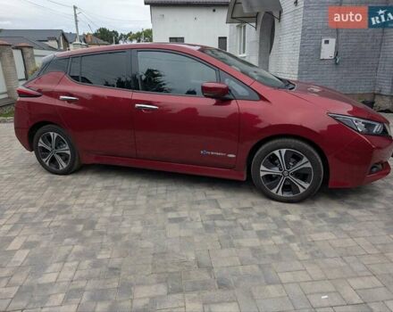 Червоний Ніссан Ліф, об'ємом двигуна 0 л та пробігом 127 тис. км за 11900 $, фото 10 на Automoto.ua