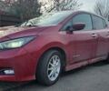 Красный Ниссан Лиф, объемом двигателя 0 л и пробегом 130 тыс. км за 10950 $, фото 12 на Automoto.ua