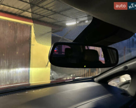 Красный Ниссан Лиф, объемом двигателя 0 л и пробегом 134 тыс. км за 12500 $, фото 11 на Automoto.ua