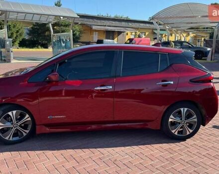 Красный Ниссан Лиф, объемом двигателя 0 л и пробегом 90 тыс. км за 11500 $, фото 8 на Automoto.ua