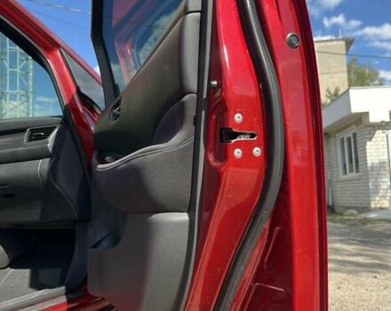 Красный Ниссан Лиф, объемом двигателя 0 л и пробегом 80 тыс. км за 13799 $, фото 5 на Automoto.ua