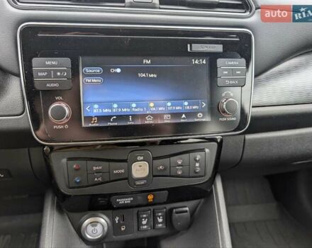 Червоний Ніссан Ліф, об'ємом двигуна 0 л та пробігом 127 тис. км за 11900 $, фото 19 на Automoto.ua