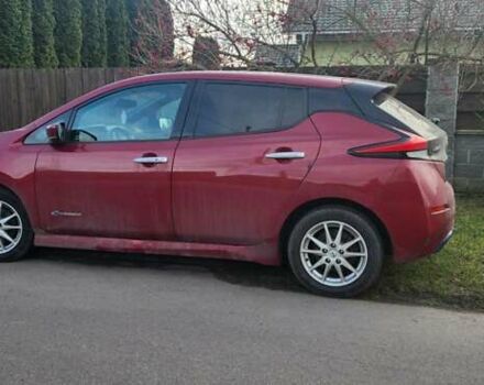 Красный Ниссан Лиф, объемом двигателя 0 л и пробегом 130 тыс. км за 10950 $, фото 7 на Automoto.ua