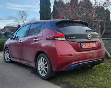 Красный Ниссан Лиф, объемом двигателя 0 л и пробегом 130 тыс. км за 10950 $, фото 6 на Automoto.ua