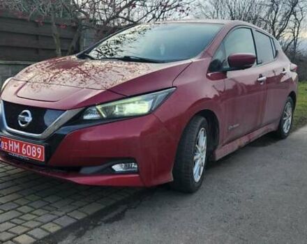 Красный Ниссан Лиф, объемом двигателя 0 л и пробегом 130 тыс. км за 10950 $, фото 13 на Automoto.ua