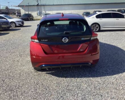 Красный Ниссан Лиф, объемом двигателя 0 л и пробегом 31 тыс. км за 13000 $, фото 5 на Automoto.ua