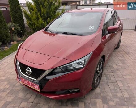 Червоний Ніссан Ліф, об'ємом двигуна 0 л та пробігом 127 тис. км за 11900 $, фото 1 на Automoto.ua