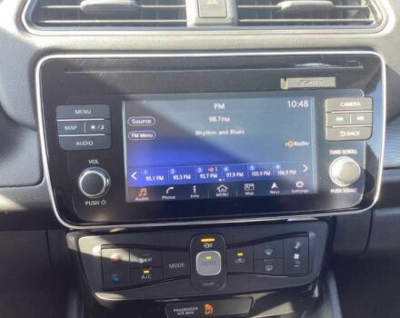 Красный Ниссан Лиф, объемом двигателя 0 л и пробегом 31 тыс. км за 13000 $, фото 9 на Automoto.ua