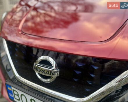 Красный Ниссан Лиф, объемом двигателя 0 л и пробегом 62 тыс. км за 11990 $, фото 20 на Automoto.ua
