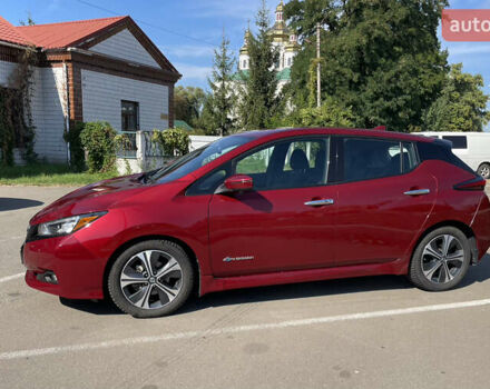 Красный Ниссан Лиф, объемом двигателя 0 л и пробегом 79 тыс. км за 13200 $, фото 4 на Automoto.ua