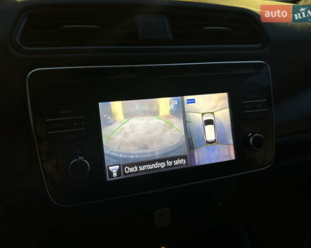 Красный Ниссан Лиф, объемом двигателя 0 л и пробегом 134 тыс. км за 12500 $, фото 15 на Automoto.ua