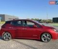 Красный Ниссан Лиф, объемом двигателя 0 л и пробегом 100 тыс. км за 12500 $, фото 7 на Automoto.ua