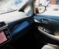 Красный Ниссан Лиф, объемом двигателя 0 л и пробегом 93 тыс. км за 15300 $, фото 13 на Automoto.ua