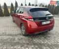 Красный Ниссан Лиф, объемом двигателя 0 л и пробегом 95 тыс. км за 11700 $, фото 6 на Automoto.ua