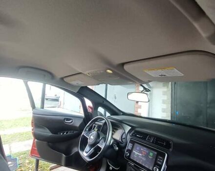 Ниссан Лиф 2019 в Тернополе на Automoto.ua Красный Ниссан Лиф, объемом двигателя 0 л и пробегом 29 тыс. км за 20100 $, фото 10 на Automoto.ua