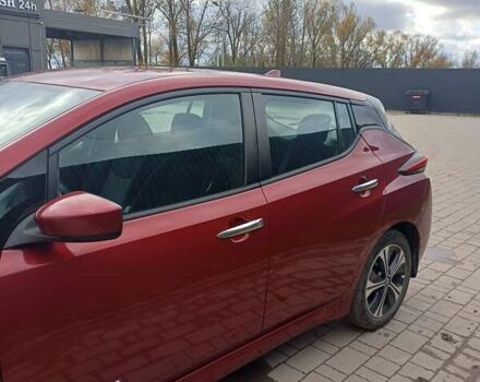 Ниссан Лиф 2019 в Тернополе на Automoto.ua Красный Ниссан Лиф, объемом двигателя 0 л и пробегом 29 тыс. км за 20100 $, фото 6 на Automoto.ua