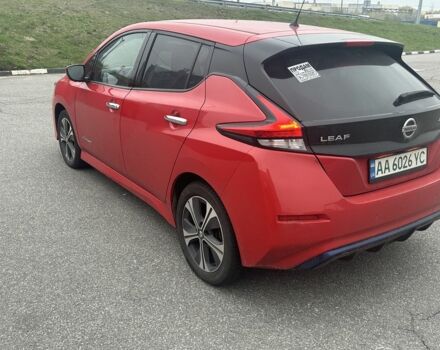 Червоний Ніссан Ліф, об'ємом двигуна 0 л та пробігом 128 тис. км за 12999 $, фото 3 на Automoto.ua