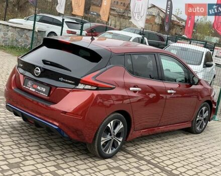 Красный Ниссан Лиф, объемом двигателя 0 л и пробегом 81 тыс. км за 14199 $, фото 16 на Automoto.ua