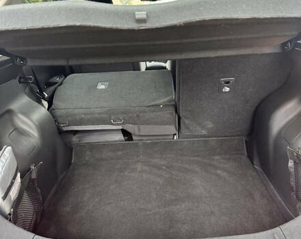 Красный Ниссан Лиф, объемом двигателя 0 л и пробегом 45 тыс. км за 15999 $, фото 12 на Automoto.ua