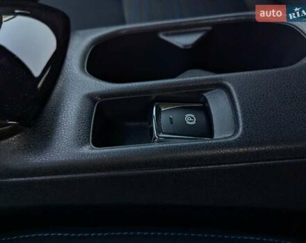 Красный Ниссан Лиф, объемом двигателя 0 л и пробегом 70 тыс. км за 16300 $, фото 17 на Automoto.ua