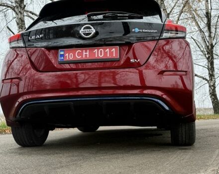 Красный Ниссан Лиф, объемом двигателя 4 л и пробегом 29 тыс. км за 12300 $, фото 11 на Automoto.ua