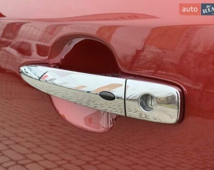 Красный Ниссан Лиф, объемом двигателя 0 л и пробегом 81 тыс. км за 14199 $, фото 27 на Automoto.ua