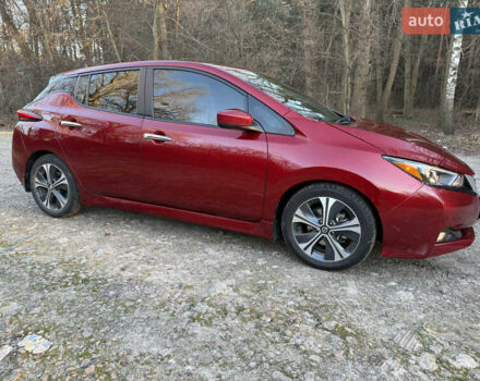 Червоний Ніссан Ліф, об'ємом двигуна 0 л та пробігом 30 тис. км за 12000 $, фото 4 на Automoto.ua