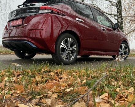 Красный Ниссан Лиф, объемом двигателя 4 л и пробегом 29 тыс. км за 12300 $, фото 17 на Automoto.ua