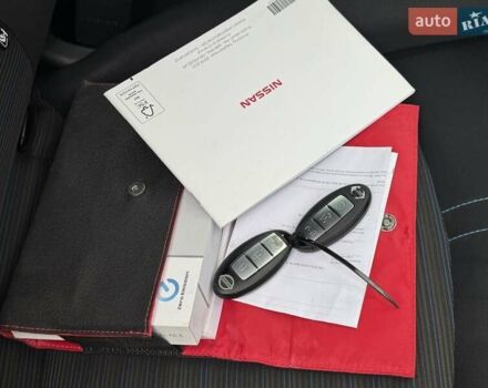 Красный Ниссан Лиф, объемом двигателя 0 л и пробегом 120 тыс. км за 14900 $, фото 13 на Automoto.ua