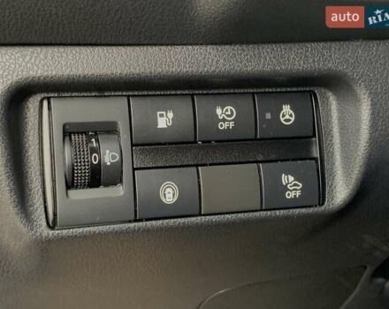 Красный Ниссан Лиф, объемом двигателя 0 л и пробегом 81 тыс. км за 14199 $, фото 45 на Automoto.ua