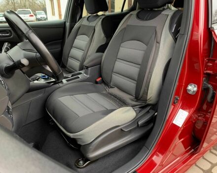 Красный Ниссан Лиф, объемом двигателя 0 л и пробегом 81 тыс. км за 14199 $, фото 11 на Automoto.ua