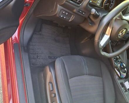 Красный Ниссан Лиф, объемом двигателя 0 л и пробегом 54 тыс. км за 15000 $, фото 1 на Automoto.ua