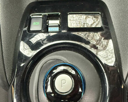 Червоний Ніссан Ліф, об'ємом двигуна 0 л та пробігом 30 тис. км за 12000 $, фото 24 на Automoto.ua